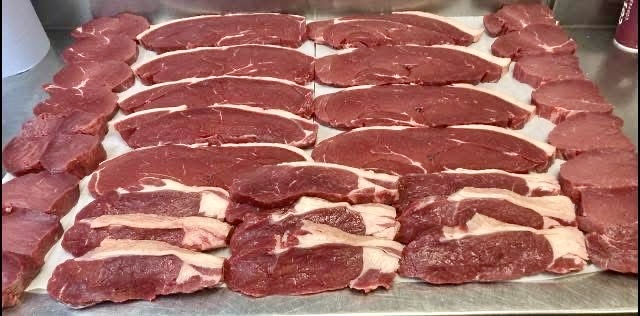Fresh lamb chops at Pantri Dysynni